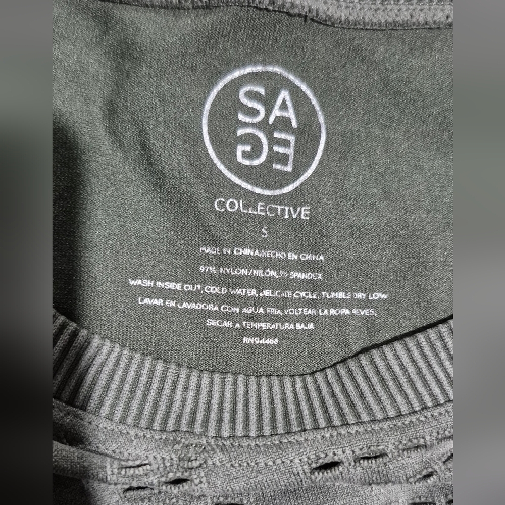 Egg Collective Charcoal Tank Top (Box A) - Picture 5 of 7